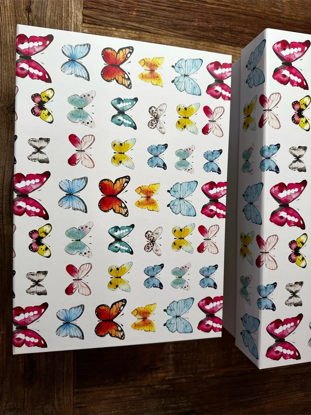 Butterfly Pattern Storage Box Set - White with Multi-Color Butterflies